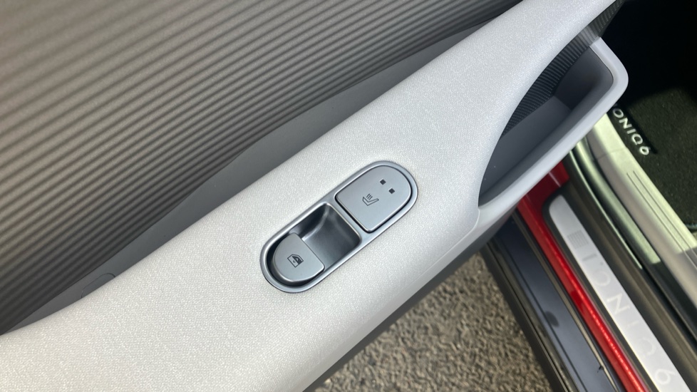 Hyundai IONIQ 6 168kW Ultimate 77kWh 4dr Auto Electric Saloon - Image 31