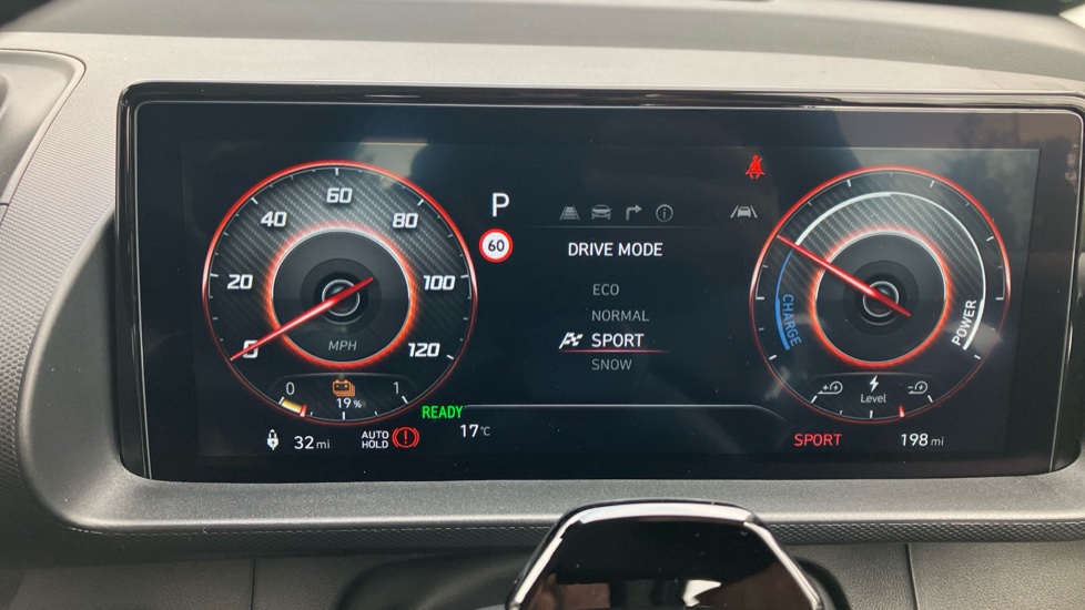 Hyundai INSTER 71kW 01 42kWh 5dr Auto Electric Hatchback - Image 37