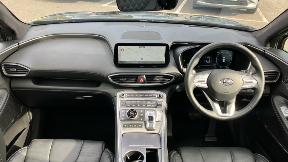 Hyundai SANTA FE 1.6 TGDi Plug-in Hybrid Ultimate 5dr 4WD Auto Estate - Image 10