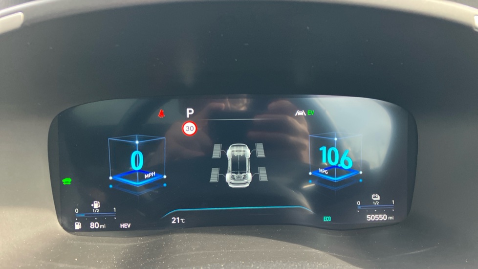 Hyundai SANTA FE 1.6 TGDi Plug-in Hybrid Ultimate 5dr 4WD Auto Estate - Image 18