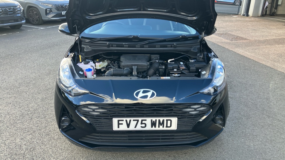 Hyundai i10 1.0 [63] Advance 5dr [Nav] Petrol Hatchback - Image 8