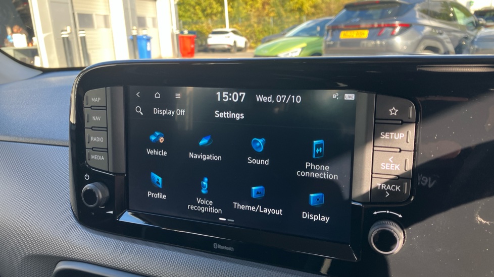 Hyundai i10 1.0 [63] Advance 5dr [Nav] Petrol Hatchback - Image 41