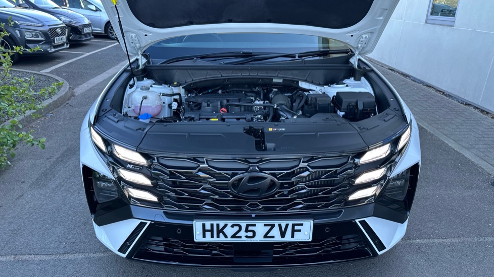 Hyundai TUCSON 1.6T N Line 5dr Petrol Estate - Image 8