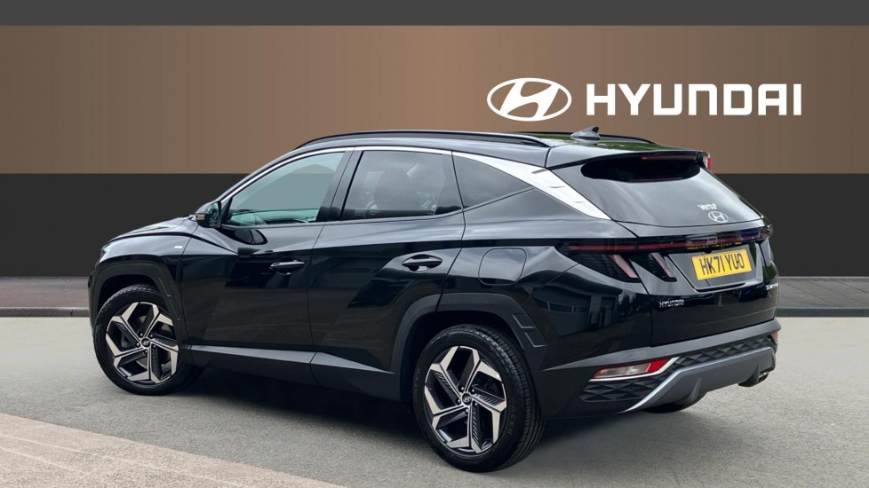 Hyundai TUCSON 1.6 TGDi 48V MHD Ultimate 5dr 2WD DCT Petrol Estate - Image 2
