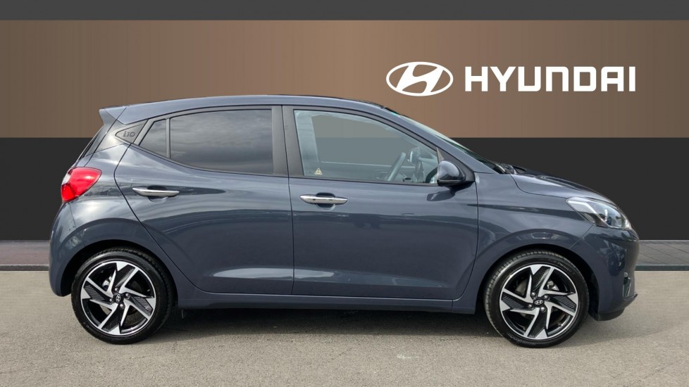 Hyundai i10 1.2 MPi Premium 5dr Auto Petrol Hatchback - Image 5