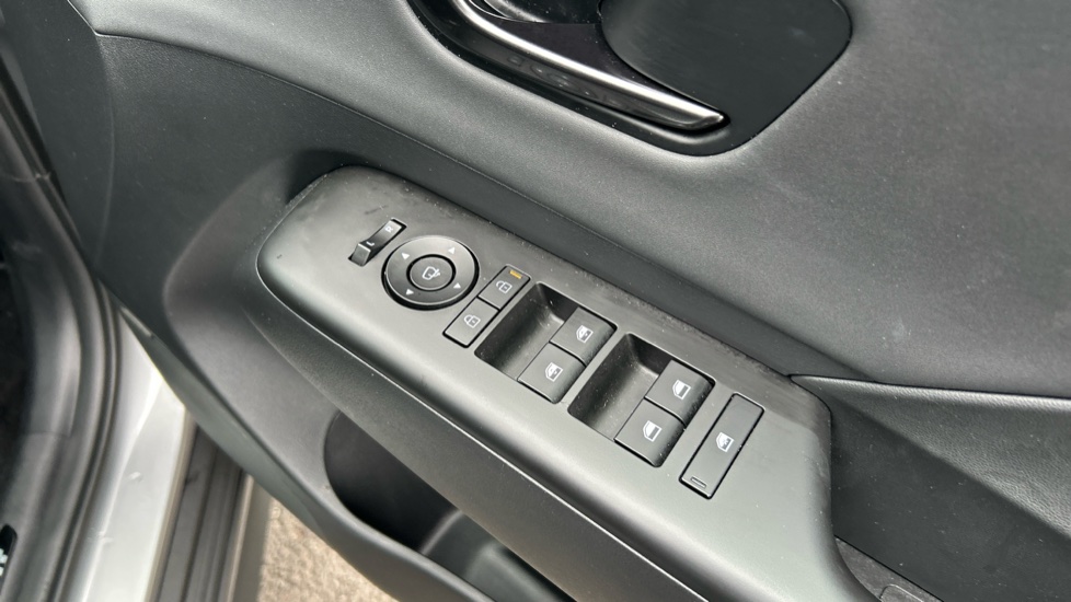 Hyundai KONA 1.0T 100 N Line S 5dr Petrol Hatchback - Image 39