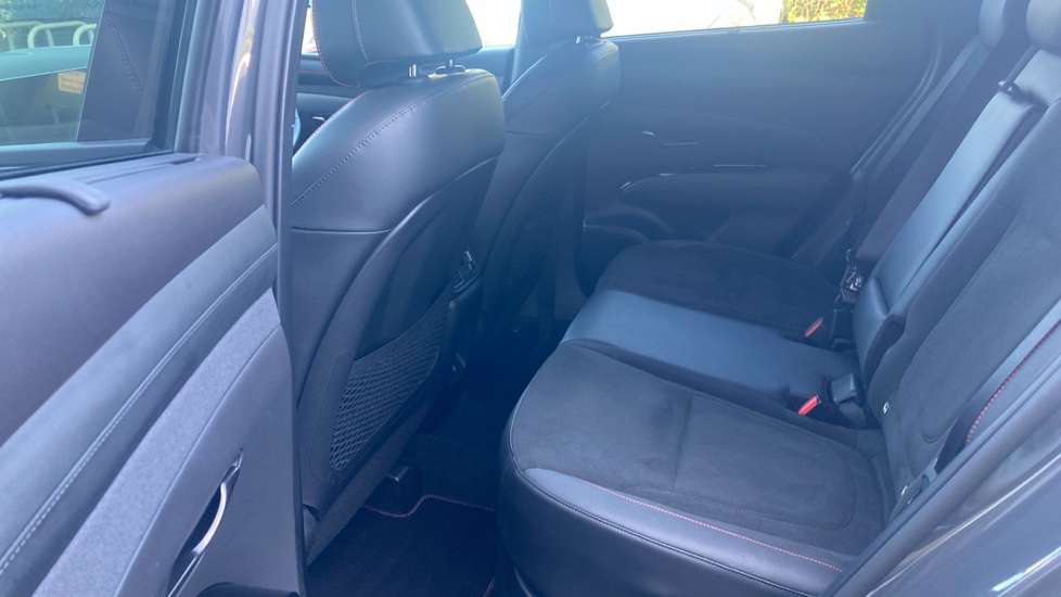 Hyundai TUCSON 1.6T Hybrid N Line S 5dr 4WD Auto Hybrid Estate - Image 16