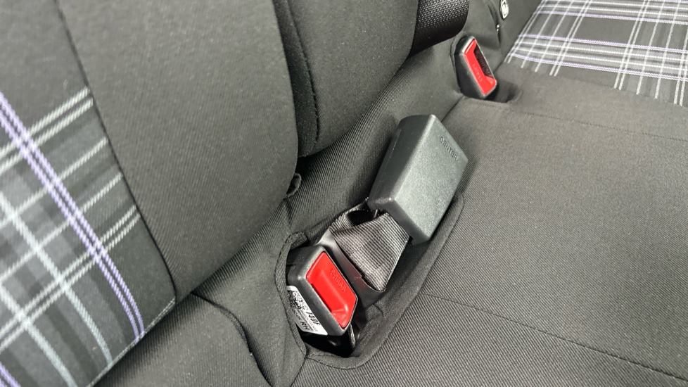 Hyundai i10 1.2 [79] Premium 5dr Auto [Nav] Petrol Hatchback - Image 17