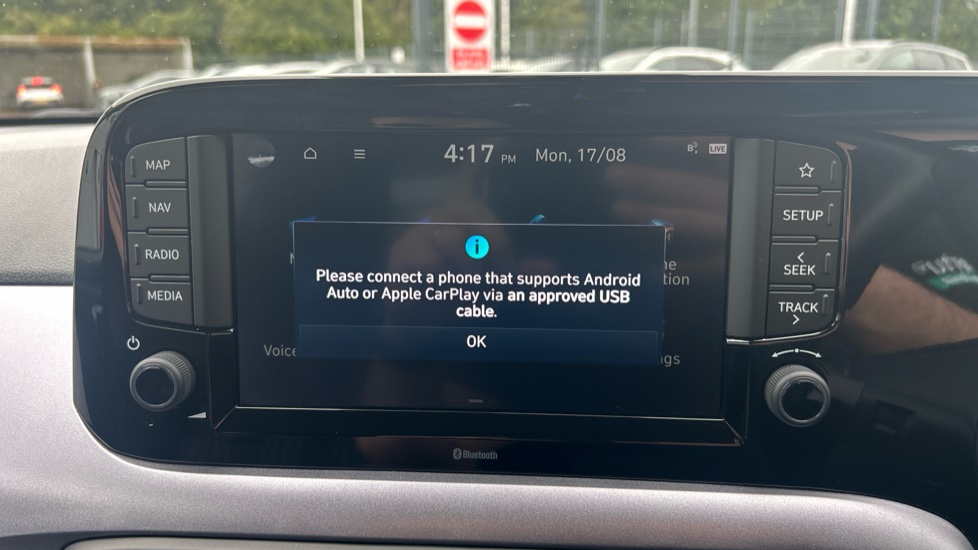 Hyundai i10 1.2 [79] Premium 5dr Auto [Nav] Petrol Hatchback - Image 38