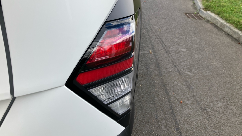 Hyundai KONA 1.0T 100 Advance 5dr Petrol Hatchback - Image 21