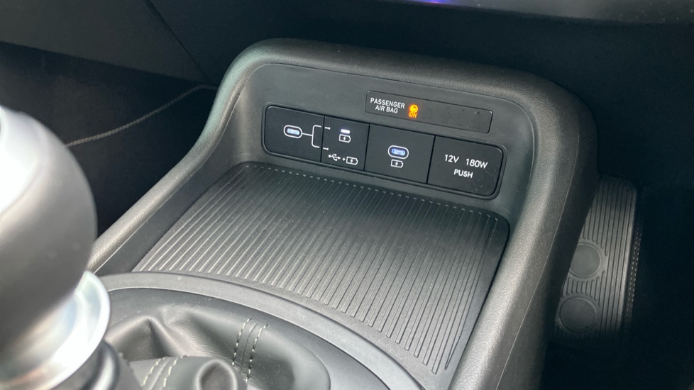 Hyundai KONA 1.0T 100 Advance 5dr Petrol Hatchback - Image 33