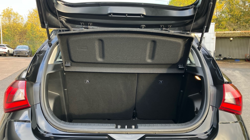 Hyundai i20 1.0T GDi Advance [Nav] 5dr Petrol Hatchback - Image 4