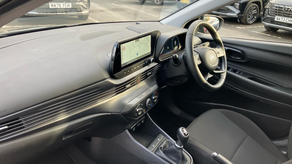 Hyundai i20 1.0T GDi Advance [Nav] 5dr Petrol Hatchback - Image 9