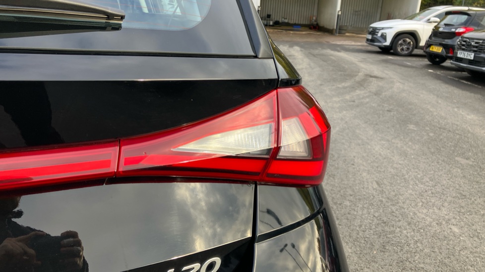 Hyundai i20 1.0T GDi Advance [Nav] 5dr Petrol Hatchback - Image 21