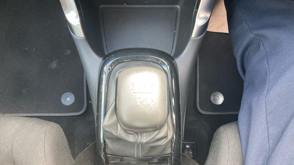 Citroen C3 Aircross 1.2 PureTech 110 C-Series Edition 5dr Petrol Hatchback - Image 25