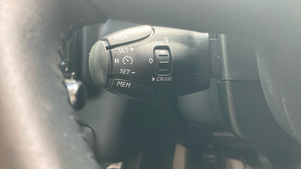 Citroen C3 Aircross 1.2 PureTech 110 C-Series Edition 5dr Petrol Hatchback - Image 29