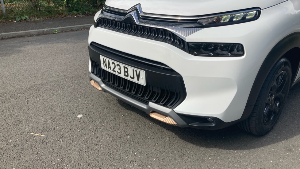 Citroen C3 Aircross 1.2 PureTech 110 C-Series Edition 5dr Petrol Hatchback - Image 35