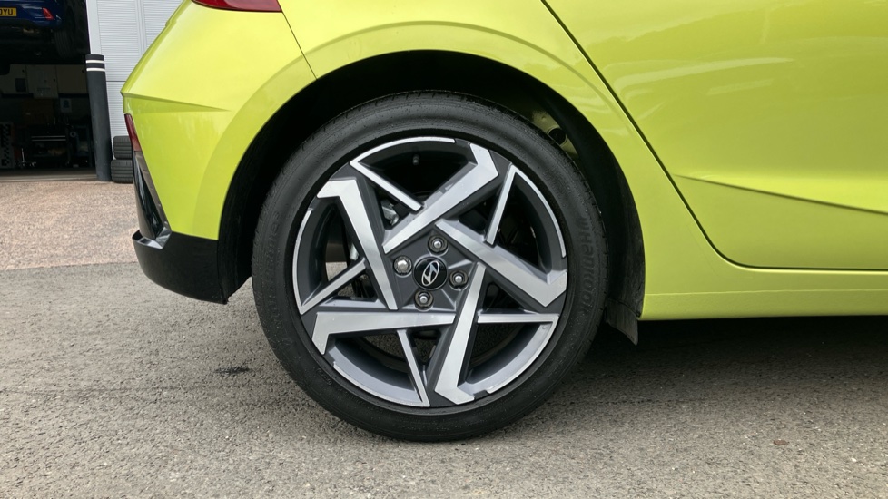 Hyundai i20 1.0T GDi Premium 5dr Petrol Hatchback - Image 7