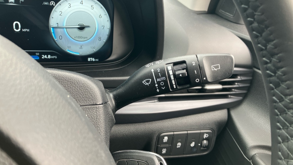 Hyundai i20 1.0T GDi Premium 5dr Petrol Hatchback - Image 37