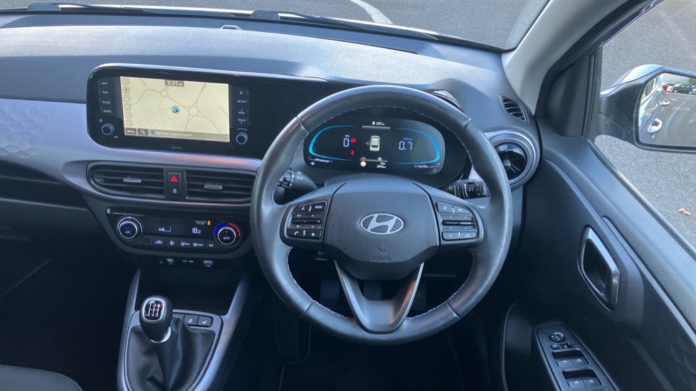Hyundai i10 1.0 [63] Premium 5dr [Nav] Petrol Hatchback - Image 25