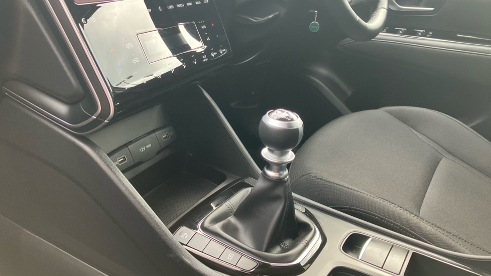 Hyundai TUCSON 1.6 TGDi SE Connect 5dr 2WD Petrol Estate - Image 13