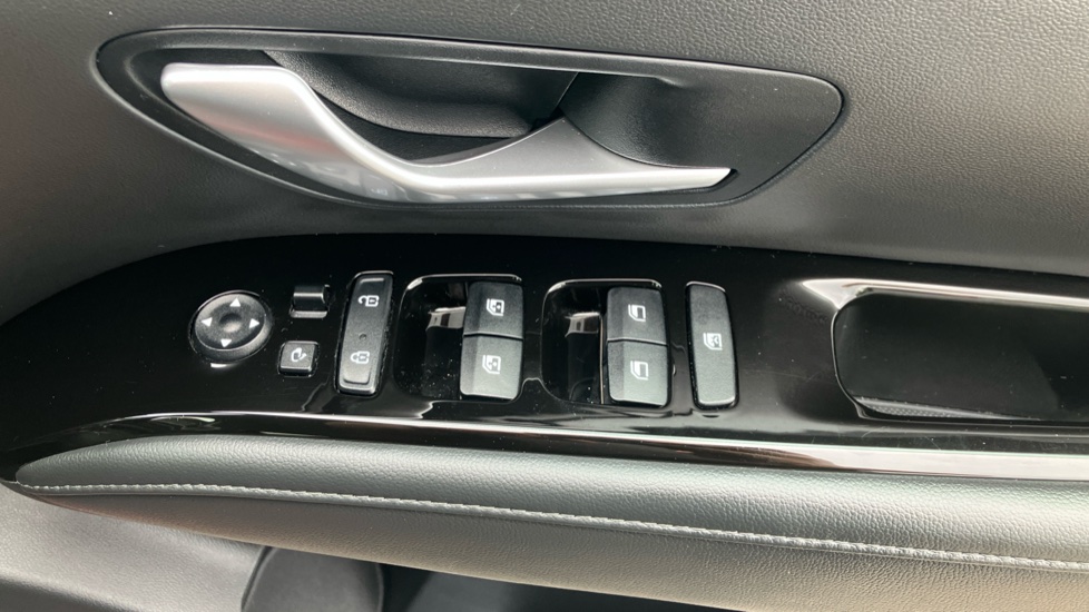 Hyundai TUCSON 1.6 TGDi SE Connect 5dr 2WD Petrol Estate - Image 29
