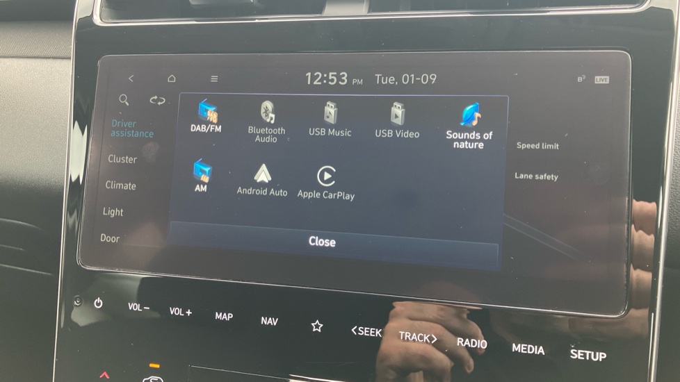 Hyundai TUCSON 1.6 TGDi SE Connect 5dr 2WD Petrol Estate - Image 40