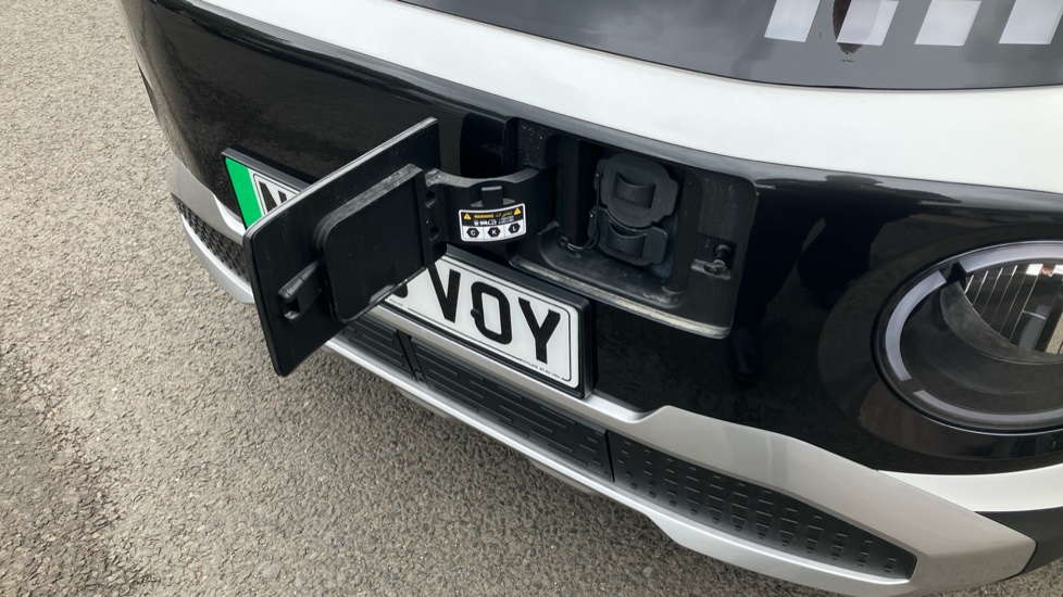 Hyundai INSTER 85kW 01 49kWh 5dr Auto Electric Hatchback - Image 24