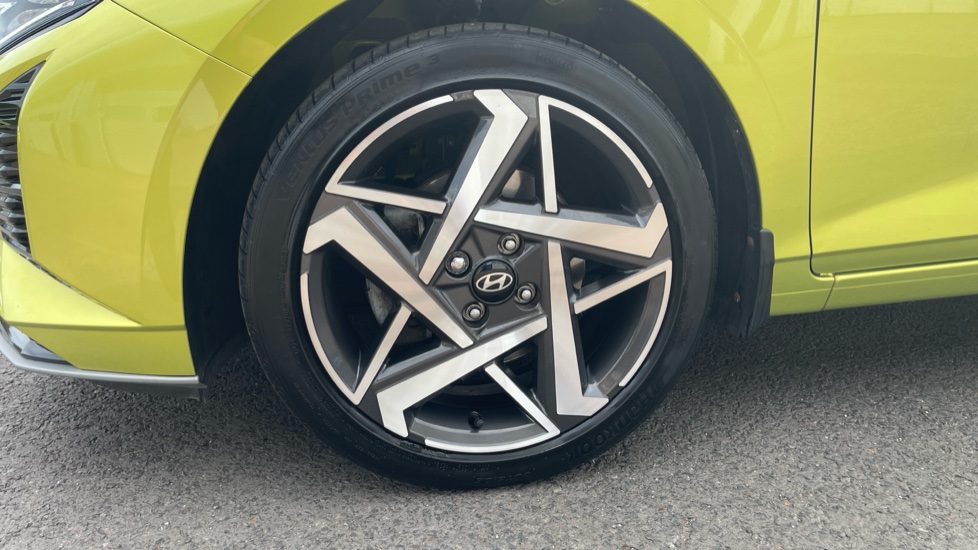 Hyundai i20 1.0T GDi Premium 5dr Petrol Hatchback - Image 36