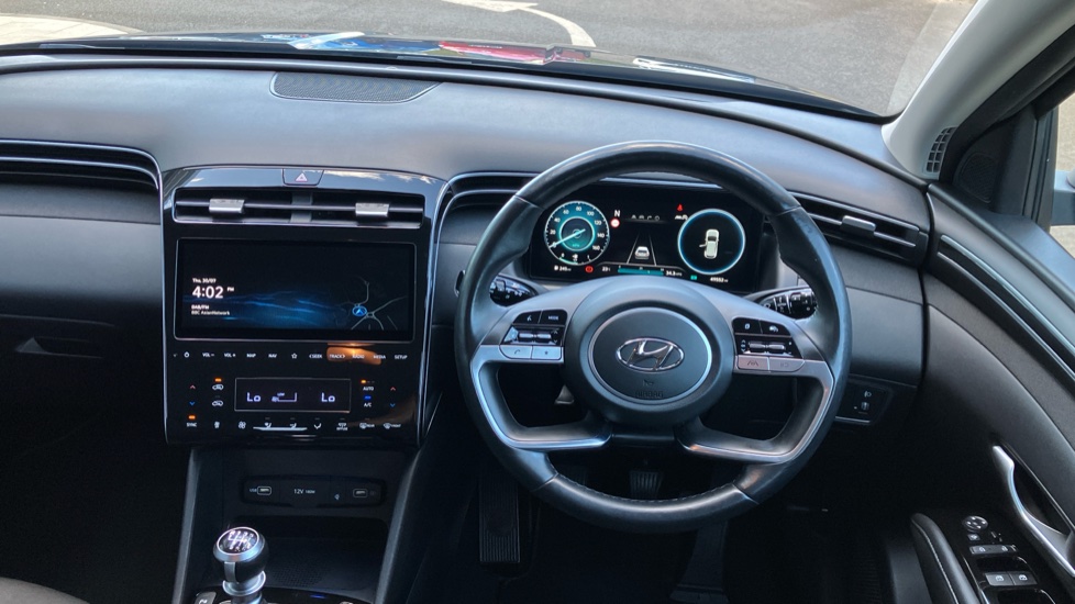 Hyundai TUCSON 1.6 TGDi 48V MHD Premium 5dr 2WD Petrol Estate - Image 27