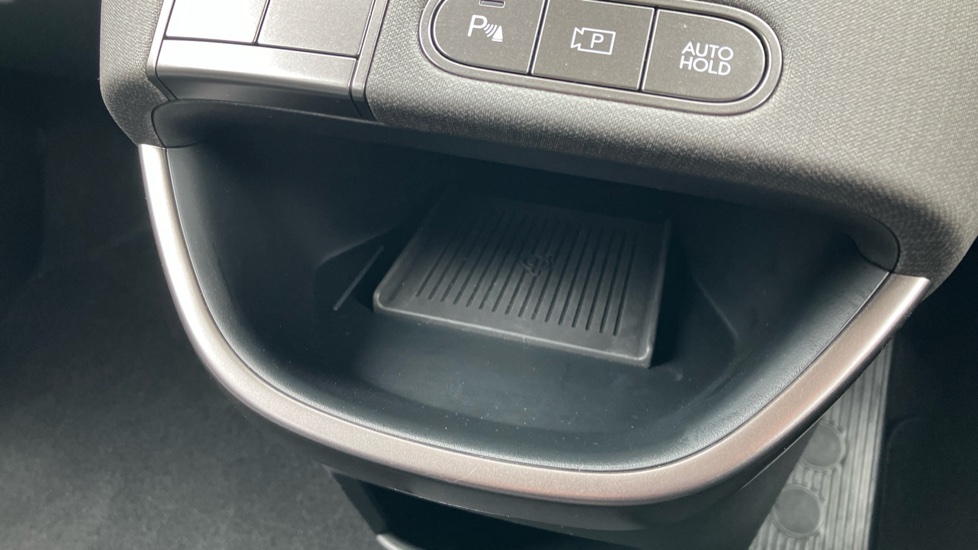Hyundai INSTER 85kW 02 49kWh 5dr Auto Electric Hatchback - Image 34