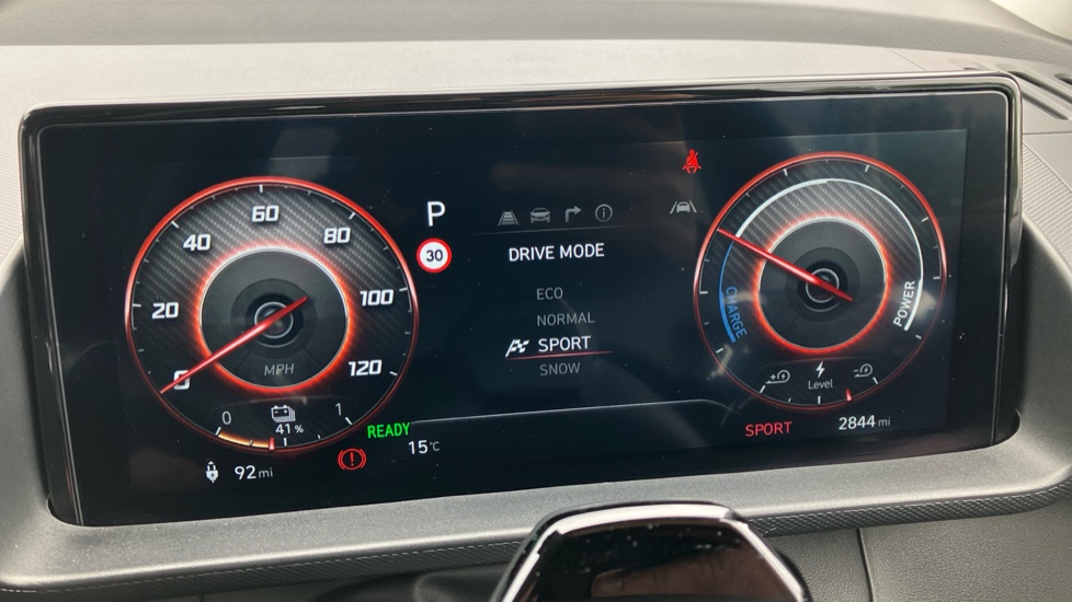 Hyundai INSTER 85kW 02 49kWh 5dr Auto Electric Hatchback - Image 38