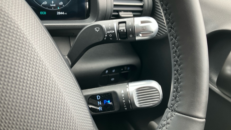 Hyundai INSTER 85kW 02 49kWh 5dr Auto Electric Hatchback - Image 39