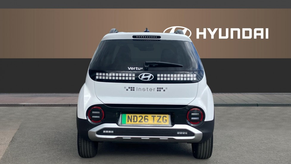 Hyundai INSTER 85kW 02 49kWh 5dr Auto Electric Hatchback - Image 6