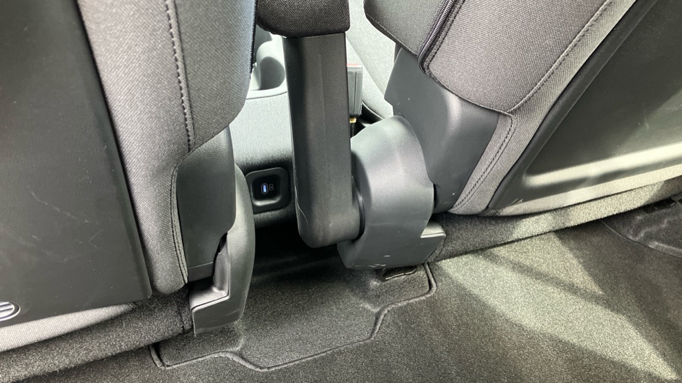 Hyundai INSTER 85kW 02 49kWh 5dr Auto Electric Hatchback - Image 28