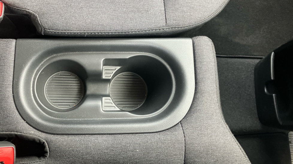 Hyundai INSTER 85kW 02 49kWh 5dr Auto Electric Hatchback - Image 32