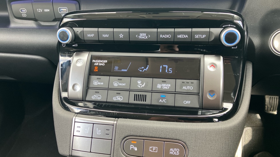 Hyundai INSTER 85kW 02 49kWh 5dr Auto Electric Hatchback - Image 34