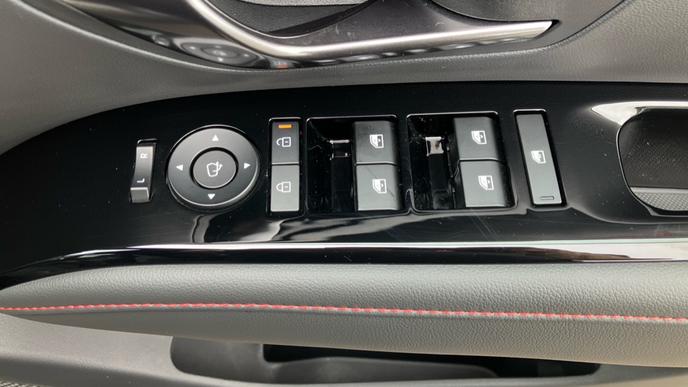 Hyundai TUCSON 1.6T 288 PHEV N Line Edition 5dr Auto [NI] Estate - Image 31