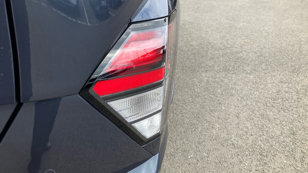 Hyundai KONA 1.6 Hybrid 138 N Line 5dr DCT Hybrid Hatchback - Image 22