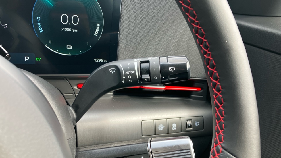 Hyundai KONA 1.6 Hybrid 138 N Line 5dr DCT Hybrid Hatchback - Image 38