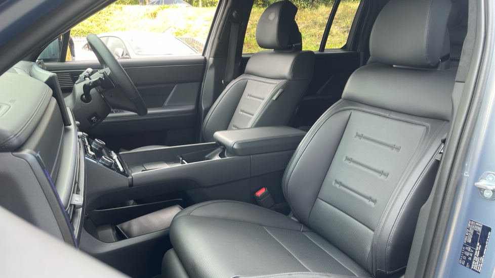 Hyundai SANTA FE 1.6 TGDi Plug-in Hybrid Calligraphy 5dr 4WD Auto Estate - Image 44