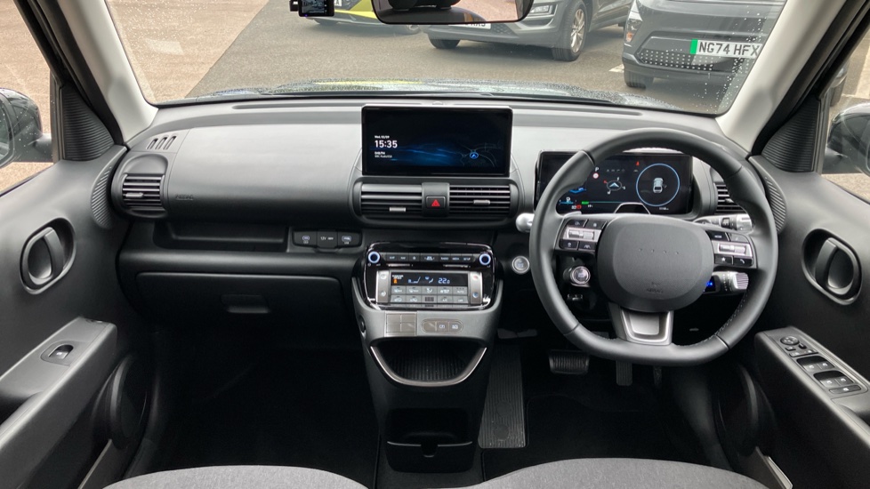 Hyundai INSTER 71kW 01 42kWh 5dr Auto Electric Hatchback - Image 10