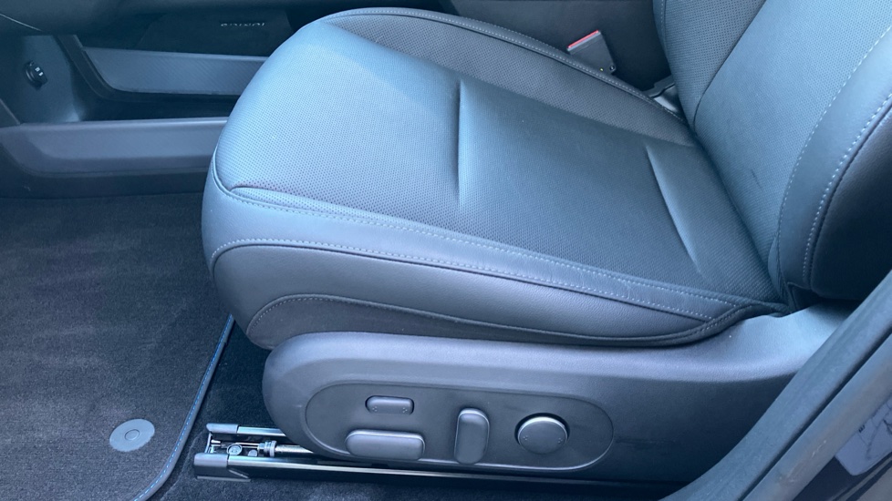Hyundai IONIQ 6 239kW Ultimate 77kWh 4dr AWD Auto Electric Saloon - Image 25