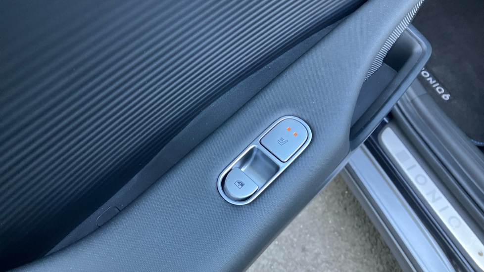 Hyundai IONIQ 6 239kW Ultimate 77kWh 4dr AWD Auto Electric Saloon - Image 29