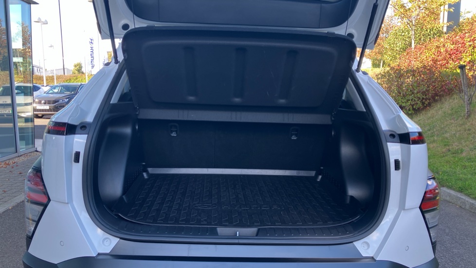 Hyundai KONA 1.0T Advance 5dr Petrol Hatchback - Image 4