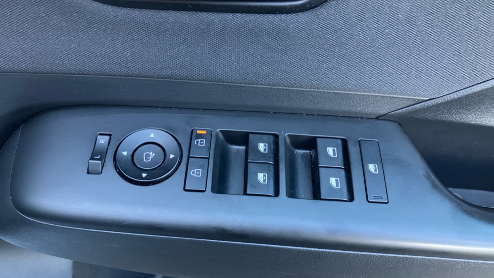 Hyundai KONA 1.0T Advance 5dr Petrol Hatchback - Image 28