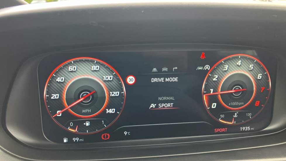 Hyundai i20 1.0T GDi 90 Black Line 5dr Petrol Hatchback - Image 33