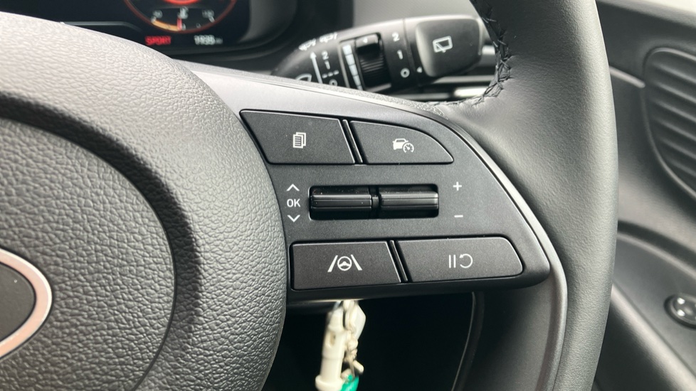 Hyundai i20 1.0T GDi 90 Black Line 5dr Petrol Hatchback - Image 35
