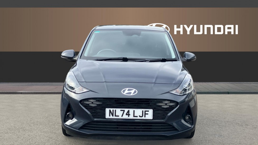 Hyundai i10 1.0 [63] Premium 5dr [Nav] Petrol Hatchback - Image 3