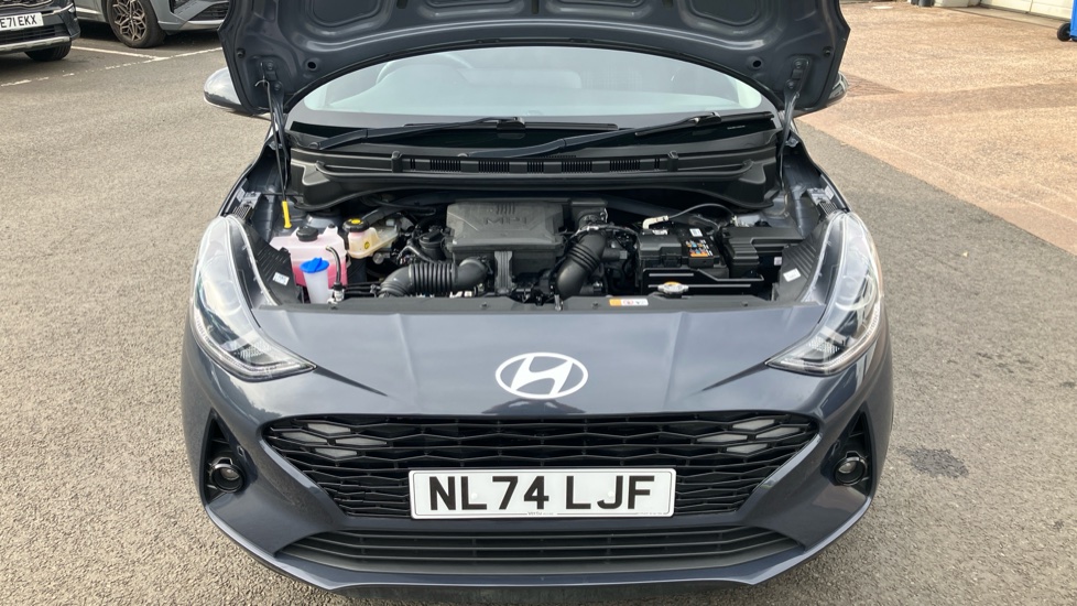 Hyundai i10 1.0 [63] Premium 5dr [Nav] Petrol Hatchback - Image 8